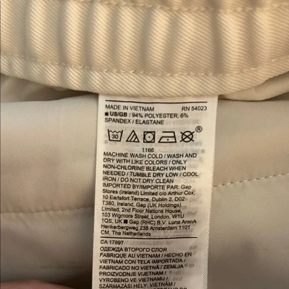 Women’s Cream Cargo Pants - Picture 4 of 6